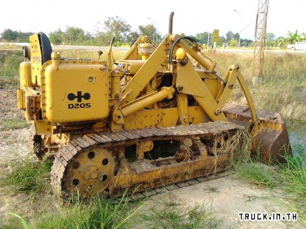 แทรกเตอร์ KOMATSU D2