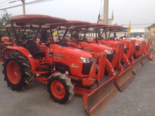 เริ่มต้น ดาวน์ 30,000 บาท L3608 L4708 M5000 M6040 KUBOTA MAX รถยึด สวยสุดๆ ชั่วโมงน้อยยยยยย