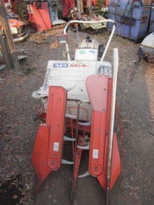 รถเกี่ยวข้าวเดินตามแบบ มัด วางราย 2 แถว KUBOTA: HFS2 มือสองญี่ปุ่น พร้อมใช้ครับ