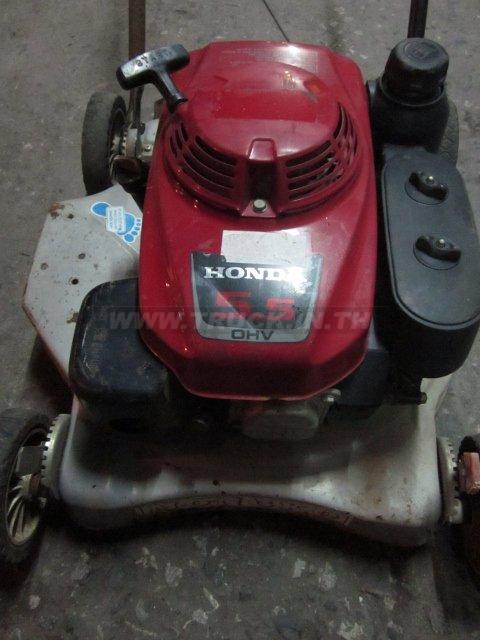 ขายถูก ของมือสองญี่ปุ่น-เครื่องตัดหญ้า ยี่ห้อ HONDA  มี 2 ตัวให้เลือก 