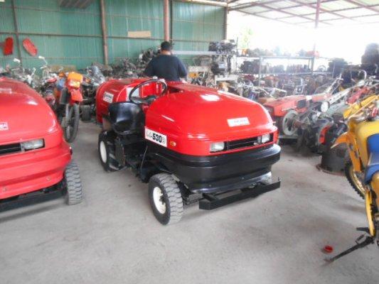 ขายรถพ่นยา MARUNAKA SPRAYER L4-530D พร้อมใช้งาน