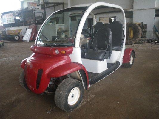 รถกอล์ฟไฟฟ้า GEM E825
