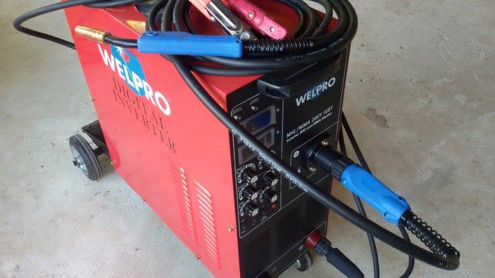 ขายเครื่องเชื่อม Co2 welpro mig/mma 200y