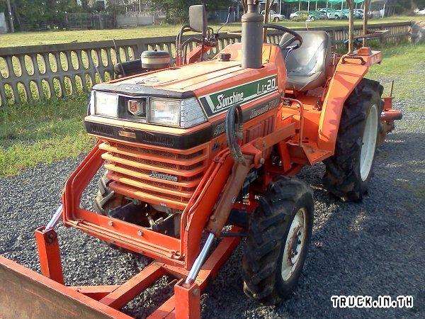 รถไถมือสอง KUBOTA  L1-20  4x4 (ยี่สิบแรงม้า-สองเพลา)