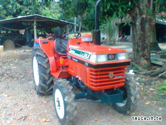 ขาย รถไถคูโบต้า KUBOTA   L1  26 ขับเคลื่อน4ล้อ (4WD สนใจโทร 0867107498