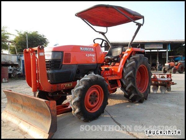 ขายด่วน KUBOTA L3408 4WD 2 เพลา 34แรง พร้อมใบมีดดันหน้า+ผาน 6 รถไร่สภาพสวยไม่เคยลงนา พร้อมใช้งานได้ทันที ราคาสุดคุ้ม