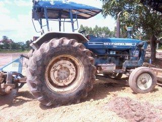 มาแล้วรถไถFORD 6600 ถูกๆสวยๆพร้อมใช้งานมีเล่มทะเบียนพร้อม