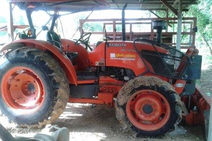 ขายรถไถ KUBOTA M7040 พร้อมใช้งาน ผานดันหน้า ผานหลัง