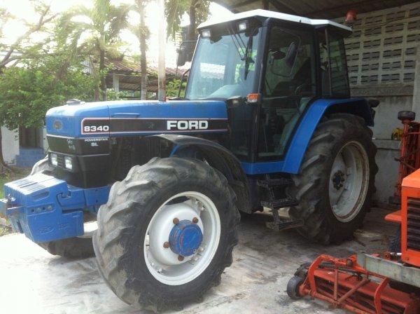ขายรถไถ Ford 8340 นำเข้า สภาพดี ราคามิตรภาพ