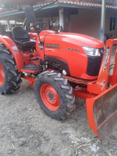ขายรถไถ KUBOTA L 3608 (4WD) พร้อมใบมีดคานล่าง  โรตารี่