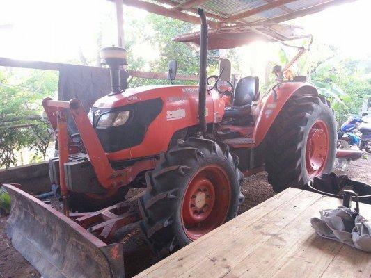 ขายรถไถKUBOTA M9540 อุปกรณ์ดันหน้า-ผานหลัง เครื่องดี ทำงานคล่อง สภาพพร้อมใช้งาน เอกสารพร้อมโอน สนใจโทร 090-8588220คุณนะ ID:narong498 หรือ www.truck.in