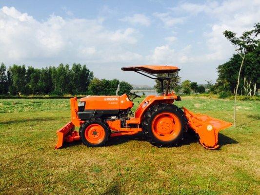 ขายด่วนรถไถkubota L4508 พร้อมดันหน้า/พานโรตารีจอบหมุน