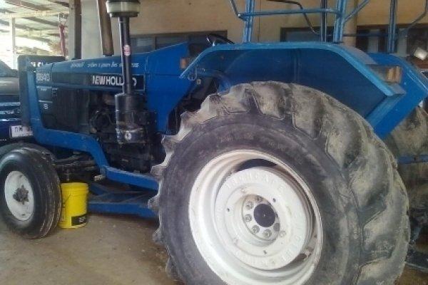 ขาย FORD NEWHONLAN 6640