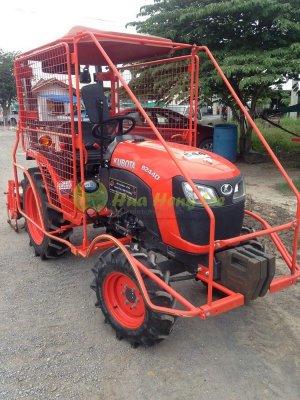 รถไถมือสองเข้าร่องอ้อย KUBOTA B2440 พร้อมโครงกันอ้อยและจอบหมุน 117 ชั่วโมง นางฟ้าสุดๆ โทร 081-8536633 น้องกิ๊กกี๋คะ