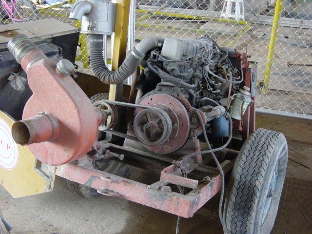 ขายเครื่องสูบน้ำ Nissan  sd20  4  สูบ