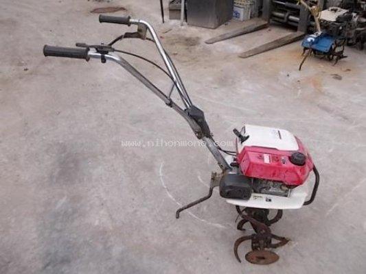 เครื่องพรวนดิน ยี่ห้อ : HONDA รุ่น : F210  รหัสสินค้า : 80802839 คุณศิริวรรณ Tel.087-677-3704