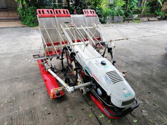 ขายรถดำนา4แถวรถปลูกข้าว4แถว Yanmar AP400เก่าญี่ปุ่นนำเข้า