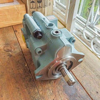 ปั๊มไฮดรอลิคลูกสูบแบบปรับได้ (Hydraulic Piston Pump) Nachi รุ่น PVS Series