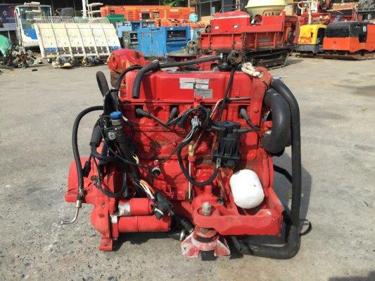 ขายเครื่องยนต์เรือ VOLVO PENTA 4สูบ 93แรงม้า  มือ2ญี่ปุ่น สภาพสวยเดิม ขายตามสภาพ น่าใช้งาน  ขายไม่แพง 25,000 บาท เท่านั้น