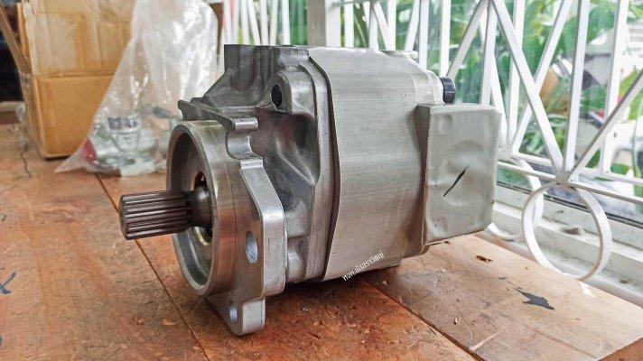 ปั้มรถโคมัตสุ (KOMATSU) นำเข้าจากต่างประเทศ