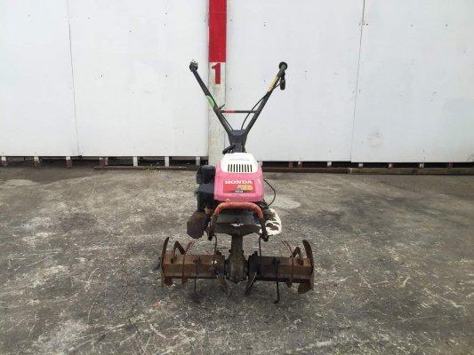 6,500บาท มาแล้วจร้าาา   รถไถเดินตาม HONDA 4จังหวะ รุ่นใหม่ F200  โรตารี่พรวนดิน กว้าง 60เซนติเมตร