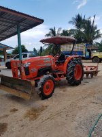รถไถKUBOTA L4708 โฟรวิน มีใบดันหน้า มีผาน6 สนใจโทร 081-8108927 นพดล
