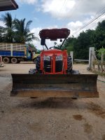 รถไถKUBOTA L4708 โฟรวิน มีใบดันหน้า มีผาน6 สนใจโทร 081-8108927 นพดล