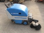 รถกวาดถนน เก็บขยะ ดูดฝุ่น TOYOTA รุ่น Hi-Sweeper ปี2005 ระบบไฟฟ้า ใช้แบบเตอรี่ 24V. หน้ากวาด 1เมตร มีชุดกวาดเก็บเข้าถัง และกรองดูดฝุ่น มือสองจากญี่ปุ่