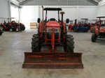 รถแทรกเตอร์ KIOTI รุ่น DK901-4WD พร้อมใบมีดดันดินหน้า ใช้งานน้อยมาก