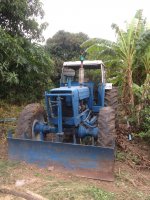 ขายรถไถ FORD6600 2เพลา 6สูบ อุปกรณ์ ใบดันหน้าผาน+ผานหลัง3 มีเล่มทะเบียน พร้อมโอน 