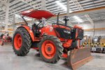 รถแทรกเตอร์ Kubota Max M7040+FD (TD575)