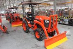 รถแทรกเตอร์ Kubota Max B2440 (TC881)