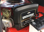 รถตัดหญ้านั่งชับ เครื่อง VANGUARD V-TWIN 14hp. แรงจัด รุ่นใหม่ สภาพสวยมาก สวยเดิม สวยจัด สวยจริง หาอยู่ไม่ผิดหวัง มือ2นำเข้าจากญี่ปุ่น แท้100