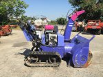  ขายรถกวาดหิมะ KOMATSU รุ่นใหม่ สตาร์ทกุญแจ  หน้ากว้าง 80ซม. แทรคสวยจัด สภาพดี  ตรวจเช็คพร้อมใช้งาน แบตใหม่ ของเหลวใหม่  มือ2นำเข้า ใช้ในฟาร์ม เก็บมูล