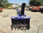  ขายรถกวาดหิมะ KOMATSU รุ่นใหม่ สตาร์ทกุญแจ  หน้ากว้าง 80ซม. แทรคสวยจัด สภาพดี  ตรวจเช็คพร้อมใช้งาน แบตใหม่ ของเหลวใหม่  มือ2นำเข้า ใช้ในฟาร์ม เก็บมูล