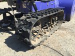  ขายรถกวาดหิมะ KOMATSU รุ่นใหม่ สตาร์ทกุญแจ  หน้ากว้าง 80ซม. แทรคสวยจัด สภาพดี  ตรวจเช็คพร้อมใช้งาน แบตใหม่ ของเหลวใหม่  มือ2นำเข้า ใช้ในฟาร์ม เก็บมูล