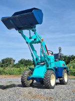 ขายรถตัก YANMAR V2-2 รุ่นใหม่ สภาพสวย มือ2จากญี่ปุ่น ใช้งานมาน้อย 1,500ชั่วโมงแท้ เครื่องดี เกียร์ดี ปั๊มดี ระบบทำงานสมบูรณ์ เร็ว แรง นิ่มนวล เครื่องย