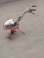 พรวนดิน HONDA รุ่น F200 เครื่องยนต์เบนซิน 4จังหวะ 3แรงม้า. มือสองญี่ปุ่นแท้100% ทนทาน ไม่พังง่าย สภาพสวย 