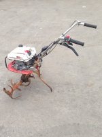 พรวนดิน HONDA รุ่น F200 เครื่องยนต์เบนซิน 4จังหวะ 3แรงม้า. มือสองญี่ปุ่นแท้100% ทนทาน ไม่พังง่าย สภาพสวย 