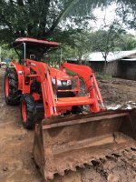 ขายดาวน์รถแทรกเตอร์คูโบต้าKUBOTA 47แรงบุ้งกี๋(ขายขาดทุนกันไปเลยจากดาวน์330000บาทผ่อนแล้ว2ปีๆละงวด)