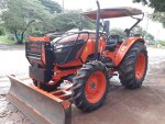 รถแทรกเตอร์ KUBOTA M6040SUD +อุปกรณ์ใบมีดหน้า+ผาน(สามารถเลือกอุปกรณ์ต่อพวงได้)