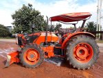 รถแทรกเตอร์ KUBOTA M7040D +อุปกรณ์ใบมีดหน้า+ผาน(สามารถเลือกอุปกรณ์ต่อพวงได้)