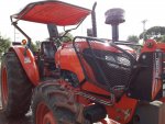 รถแทรกเตอร์ KUBOTA M7040D +อุปกรณ์ใบมีดหน้า+ผาน(สามารถเลือกอุปกรณ์ต่อพวงได้)