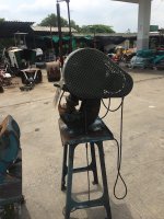 เครื่องอัด Press Machine มือสองจากต่างประเทศ ยี่ห้อ John Heine Sydney รุ่น 199A Series สภาพสวย มอเตอร์ไฟ 220V. ขายถูกมาก  ราคา 16,500 บาท เท่านั้น