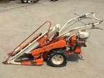 รถเกี่ยวข้าว มัดคอรวงแบบเดินตาม ยี่ห้อ KUBOTA รุ่น ZE305