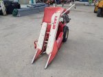 รถเกี่ยวข้าว มัดคอรวงแบบเดินตาม ยี่ห้อ YANMAR รุ่น LB300 