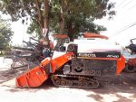 รถเกี่ยวข้าว KUBOTA DC-60
