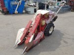 รถเกี่ยวข้าว มัดคอรวงแบบเดินตาม ยี่ห้อ YANMAR รุ่น YB302 เครื่องยนต์เบนซิน