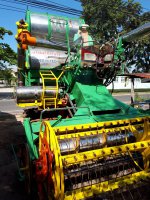 ต้องการขายรถเกี่ยวข้าวบางไทรมือสอง