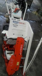 ขายรถเกี่ยวข้าวแบบเดินตามมัดคอรวง Kubota HF32 เก่าญี่ปุ่น